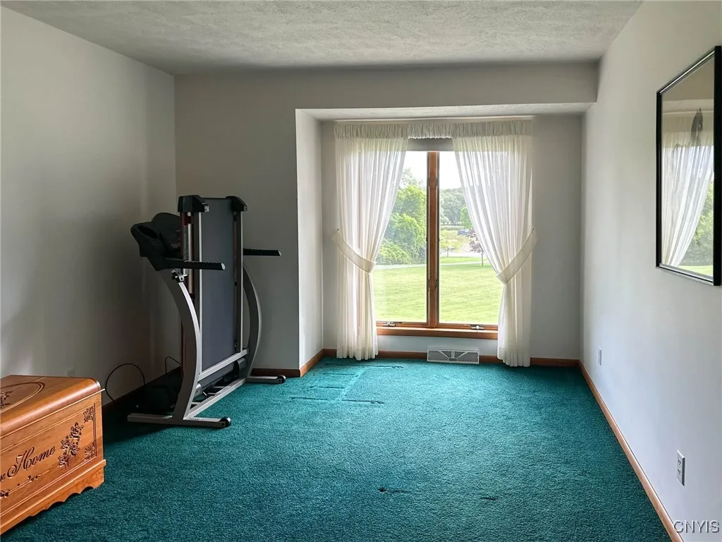 2354 Middle Road, Oneida, New York 13421, Oneida, New York 13421, 3 Bedrooms Bedrooms, 11 Rooms Rooms,2 BathroomsBathrooms,Residential,For Sale,2354 Middle Road, Oneida, New York 13421,0,S1649583