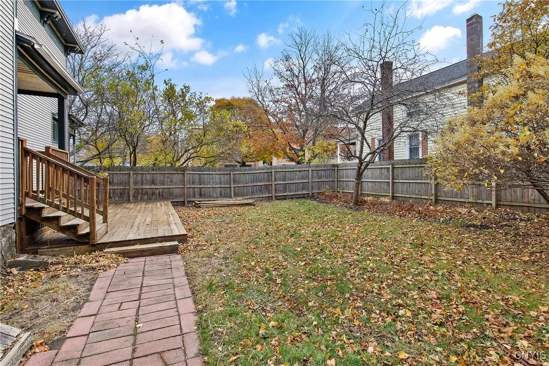 274 West 5th Street, Oswego, New York 13126, Oswego, New York 13126, 3 Bedrooms Bedrooms, 10 Rooms Rooms,1 BathroomBathrooms,Residential,For Sale,274 West 5th Street, Oswego, New York 13126,0,S1649418