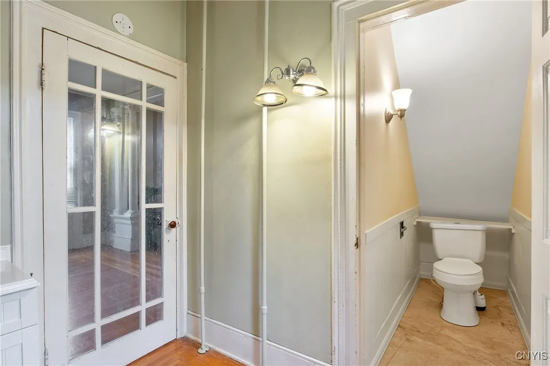 274 West 5th Street, Oswego, New York 13126, Oswego, New York 13126, 3 Bedrooms Bedrooms, 10 Rooms Rooms,1 BathroomBathrooms,Residential,For Sale,274 West 5th Street, Oswego, New York 13126,0,S1649418