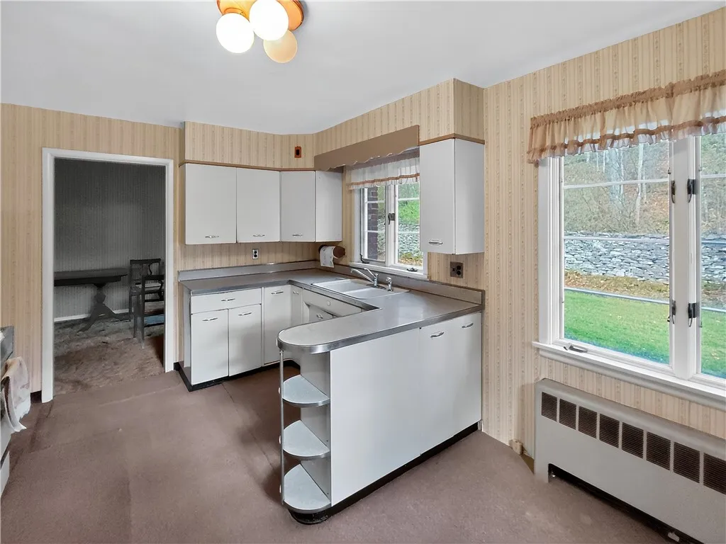 52 Roosevelt Avenue, Roxbury, New York 12474, Roxbury, New York 12474, 1 Bedroom Bedrooms, 6 Rooms Rooms,1 BathroomBathrooms,Residential,For Sale,52 Roosevelt Avenue, Roxbury, New York 12474,0,R1649588