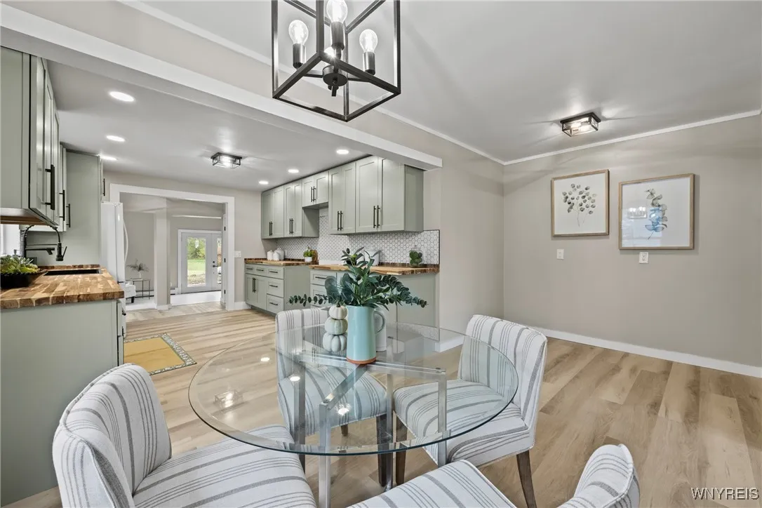 8145 Erie Road, Evans, New York 14006, Evans, New York 14006, 4 Bedrooms Bedrooms, 6 Rooms Rooms,2 BathroomsBathrooms,Residential,For Sale,8145 Erie Road, Evans, New York 14006,0,B1647758