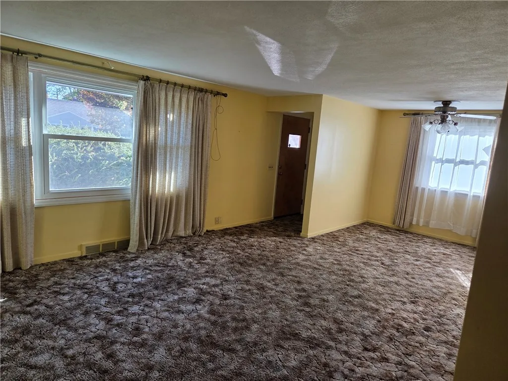 Living room towards front entry