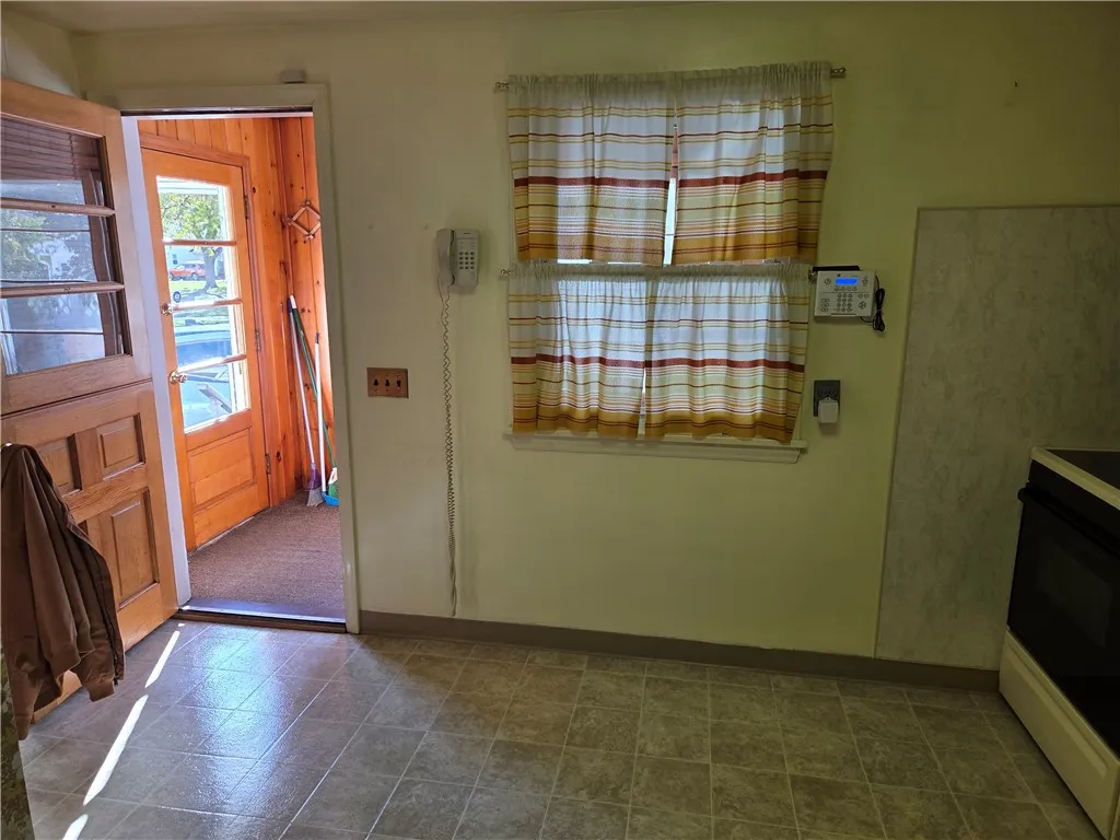 Entry from side porch