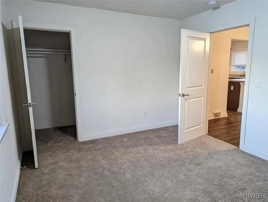 77 Laverack Avenue 4, Lancaster, New York 14086, Lancaster, New York 14086, 3 Bedrooms Bedrooms, 5 Rooms Rooms,1 BathroomBathrooms,Residential Lease,For Rent,77 Laverack Avenue 4, Lancaster, New York 14086,0,B1649600