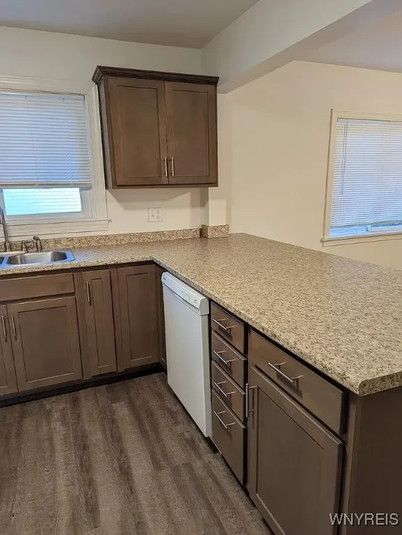 77 Laverack Avenue 4, Lancaster, New York 14086, Lancaster, New York 14086, 3 Bedrooms Bedrooms, 5 Rooms Rooms,1 BathroomBathrooms,Residential Lease,For Rent,77 Laverack Avenue 4, Lancaster, New York 14086,0,B1649600