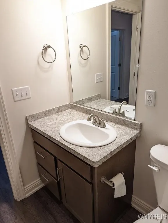 77 Laverack Avenue 4, Lancaster, New York 14086, Lancaster, New York 14086, 3 Bedrooms Bedrooms, 5 Rooms Rooms,1 BathroomBathrooms,Residential Lease,For Rent,77 Laverack Avenue 4, Lancaster, New York 14086,0,B1649600