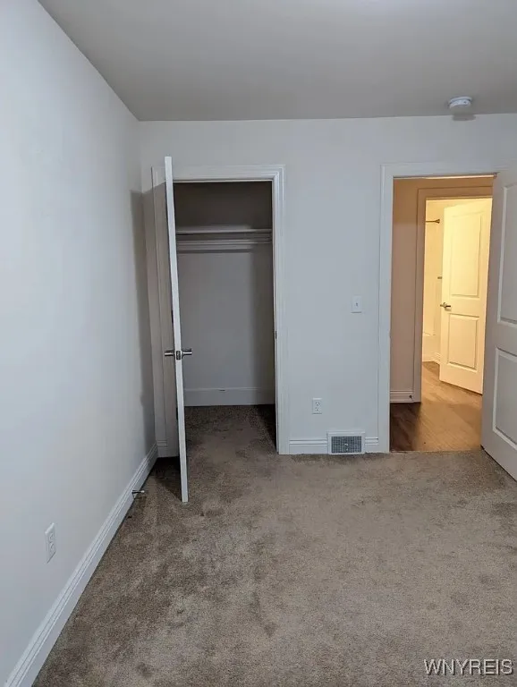 77 Laverack Avenue 4, Lancaster, New York 14086, Lancaster, New York 14086, 3 Bedrooms Bedrooms, 5 Rooms Rooms,1 BathroomBathrooms,Residential Lease,For Rent,77 Laverack Avenue 4, Lancaster, New York 14086,0,B1649600