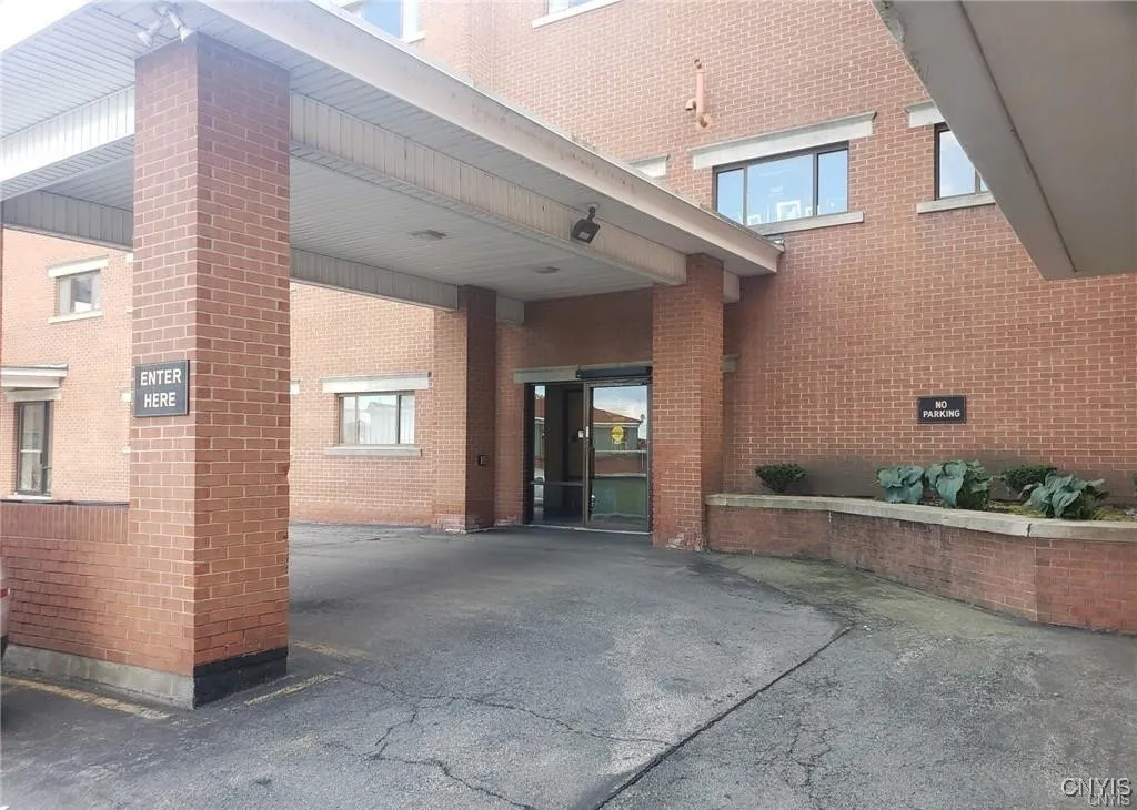 288 Genesee Street, Utica, New York 13502, Utica, New York 13502, ,Commercial Lease,For Rent,288 Genesee Street, Utica, New York 13502,0,S1649437