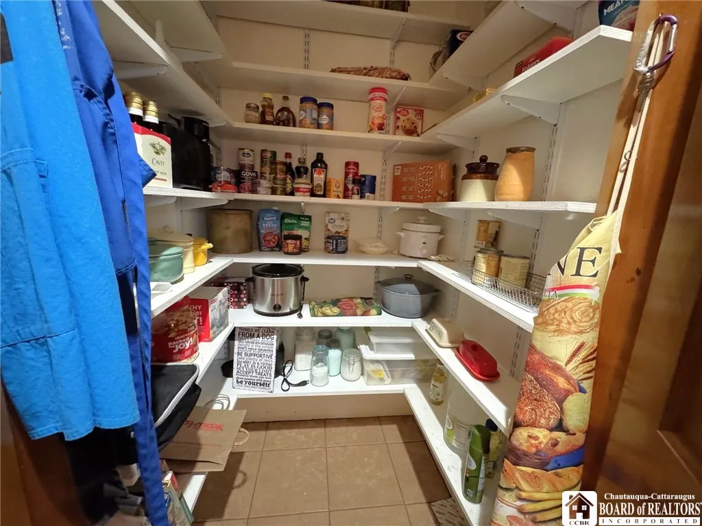 4174 Osborne Road, Pomfret, New York 14063, Pomfret, New York 14063, 2 Bedrooms Bedrooms, 6 Rooms Rooms,2 BathroomsBathrooms,Residential,For Sale,4174 Osborne Road, Pomfret, New York 14063,0,R1647872