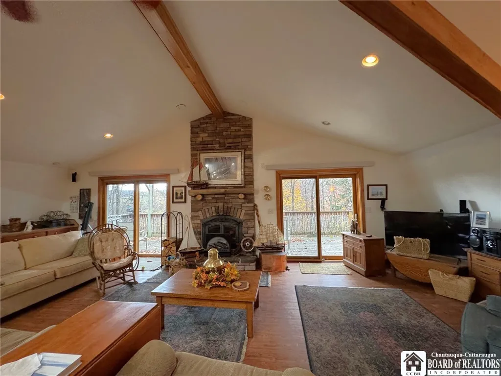 4174 Osborne Road, Pomfret, New York 14063, Pomfret, New York 14063, 2 Bedrooms Bedrooms, 6 Rooms Rooms,2 BathroomsBathrooms,Residential,For Sale,4174 Osborne Road, Pomfret, New York 14063,0,R1647872