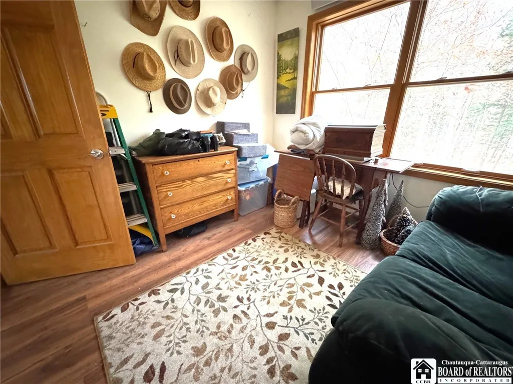 4174 Osborne Road, Pomfret, New York 14063, Pomfret, New York 14063, 2 Bedrooms Bedrooms, 6 Rooms Rooms,2 BathroomsBathrooms,Residential,For Sale,4174 Osborne Road, Pomfret, New York 14063,0,R1647872