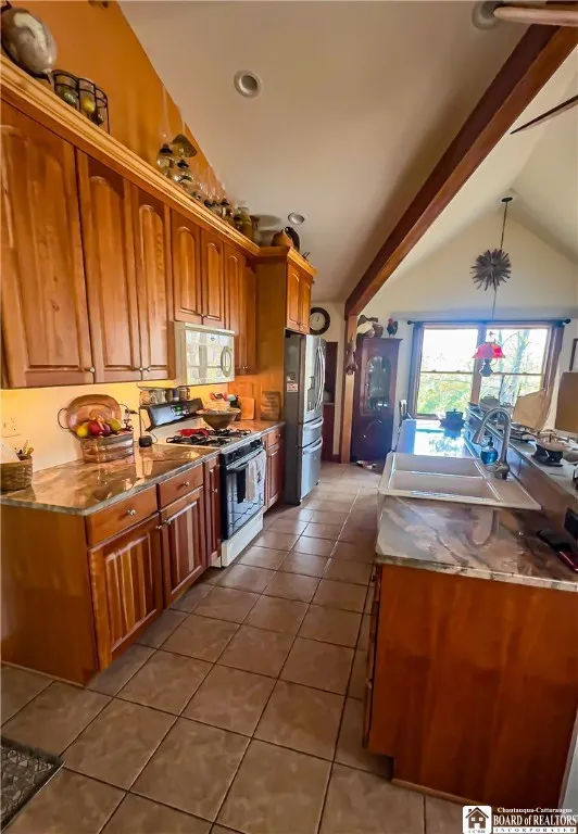 4174 Osborne Road, Pomfret, New York 14063, Pomfret, New York 14063, 2 Bedrooms Bedrooms, 6 Rooms Rooms,2 BathroomsBathrooms,Residential,For Sale,4174 Osborne Road, Pomfret, New York 14063,0,R1647872