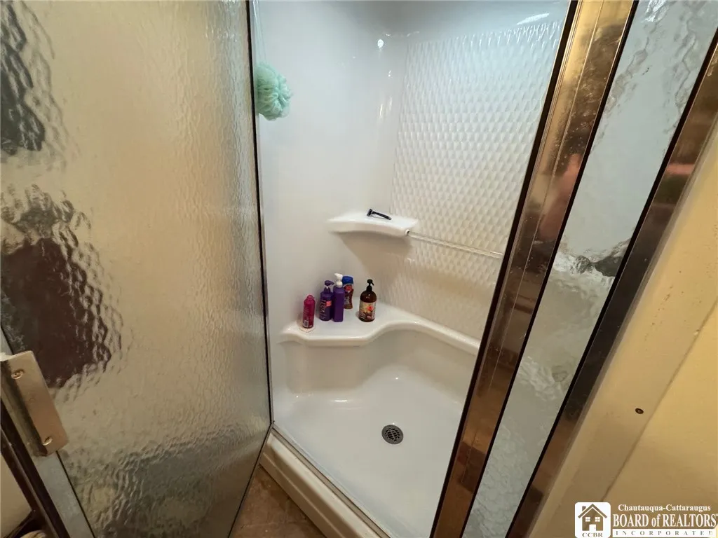 4174 Osborne Road, Pomfret, New York 14063, Pomfret, New York 14063, 2 Bedrooms Bedrooms, 6 Rooms Rooms,2 BathroomsBathrooms,Residential,For Sale,4174 Osborne Road, Pomfret, New York 14063,0,R1647872