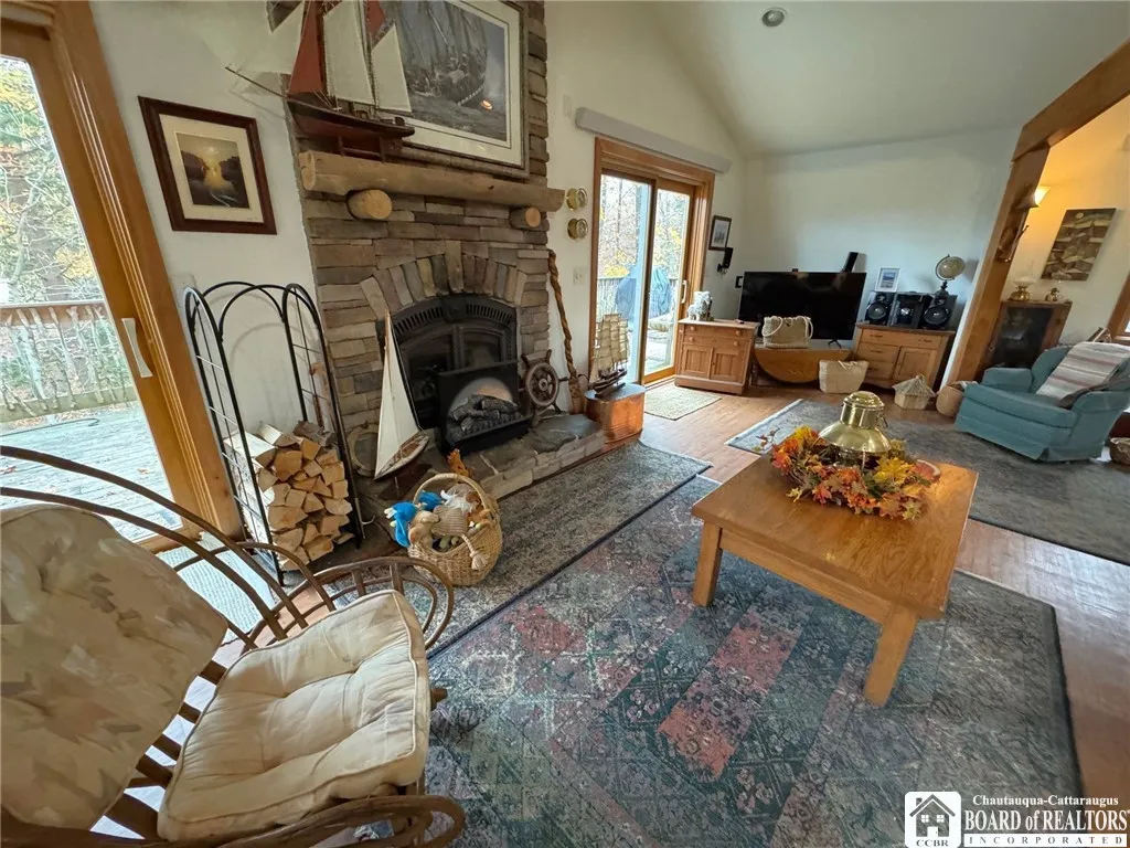 4174 Osborne Road, Pomfret, New York 14063, Pomfret, New York 14063, 2 Bedrooms Bedrooms, 6 Rooms Rooms,2 BathroomsBathrooms,Residential,For Sale,4174 Osborne Road, Pomfret, New York 14063,0,R1647872