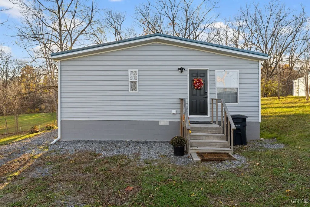 3266 State Route 89, Fayette, New York 13148, Fayette, New York 13148, 3 Bedrooms Bedrooms, 7 Rooms Rooms,2 BathroomsBathrooms,Residential,For Sale,3266 State Route 89, Fayette, New York 13148,0,S1648658