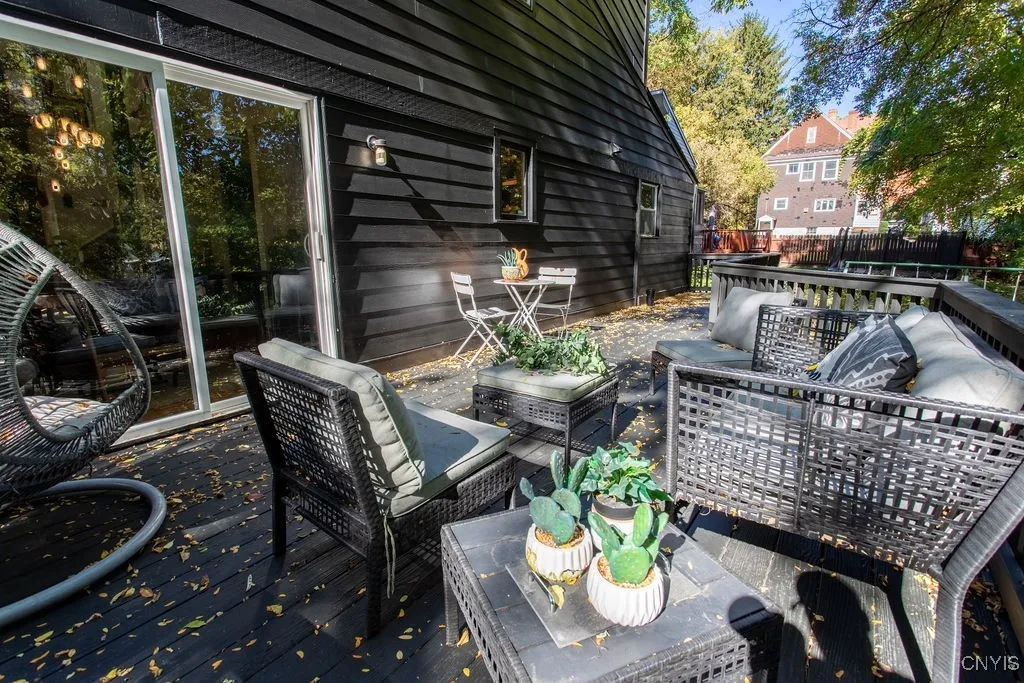 230 Delhi Street, Syracuse, New York 13203, Syracuse, New York 13203, 2 Bedrooms Bedrooms, 5 Rooms Rooms,1 BathroomBathrooms,Residential,For Sale,230 Delhi Street, Syracuse, New York 13203,0,S1646873