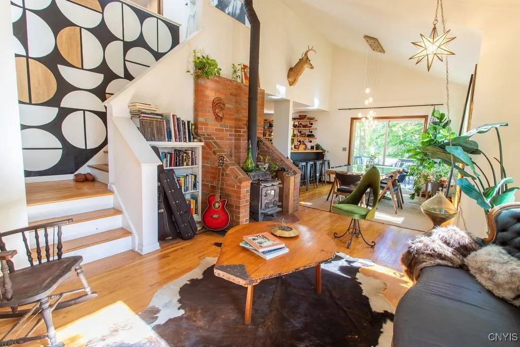 230 Delhi Street, Syracuse, New York 13203, Syracuse, New York 13203, 2 Bedrooms Bedrooms, 5 Rooms Rooms,1 BathroomBathrooms,Residential,For Sale,230 Delhi Street, Syracuse, New York 13203,0,S1646873