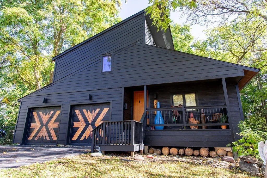 230 Delhi Street, Syracuse, New York 13203, Syracuse, New York 13203, 2 Bedrooms Bedrooms, 5 Rooms Rooms,1 BathroomBathrooms,Residential,For Sale,230 Delhi Street, Syracuse, New York 13203,0,S1646873