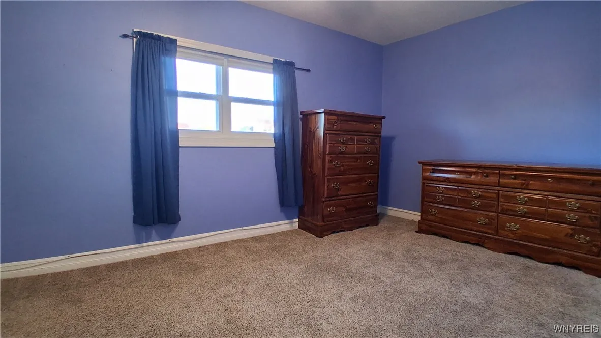 417 Abbott Road, Buffalo, New York 14220, Buffalo, New York 14220, 3 Bedrooms Bedrooms, 6 Rooms Rooms,2 BathroomsBathrooms,Residential,For Sale,417 Abbott Road, Buffalo, New York 14220,0,B1648347