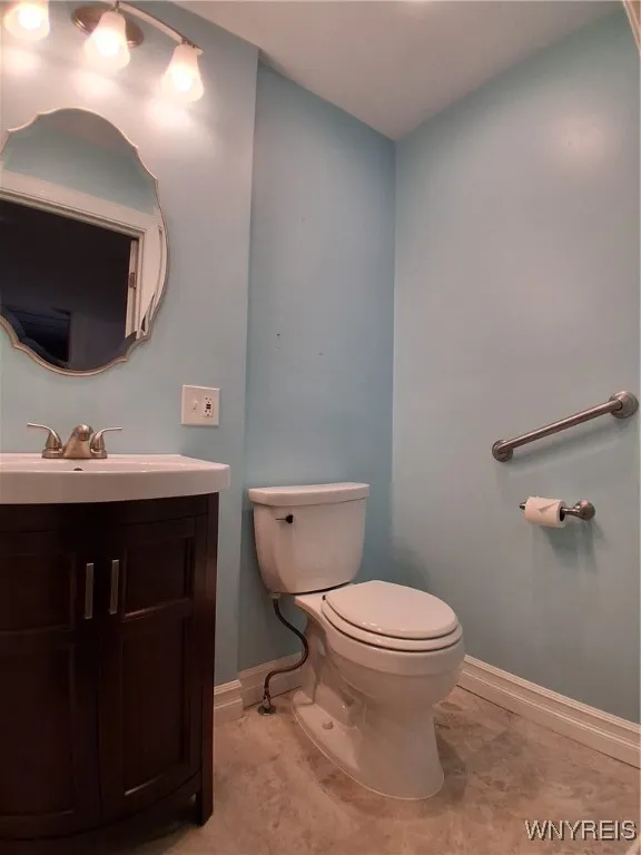 417 Abbott Road, Buffalo, New York 14220, Buffalo, New York 14220, 3 Bedrooms Bedrooms, 6 Rooms Rooms,2 BathroomsBathrooms,Residential,For Sale,417 Abbott Road, Buffalo, New York 14220,0,B1648347