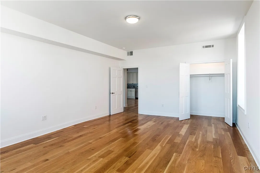 221 Elizabeth Street 2, Utica, New York 13501, Utica, New York 13501, 2 Bedrooms Bedrooms, 5 Rooms Rooms,1 BathroomBathrooms,Residential Lease,For Rent,221 Elizabeth Street 2, Utica, New York 13501,0,S1649580