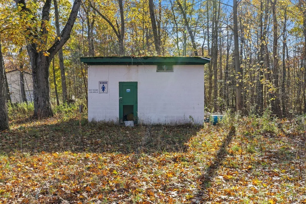 52 Nestle Drive, Volney, New York 13069, Volney, New York 13069, ,Commercial Sale,For Sale,52 Nestle Drive, Volney, New York 13069,0,S1649132