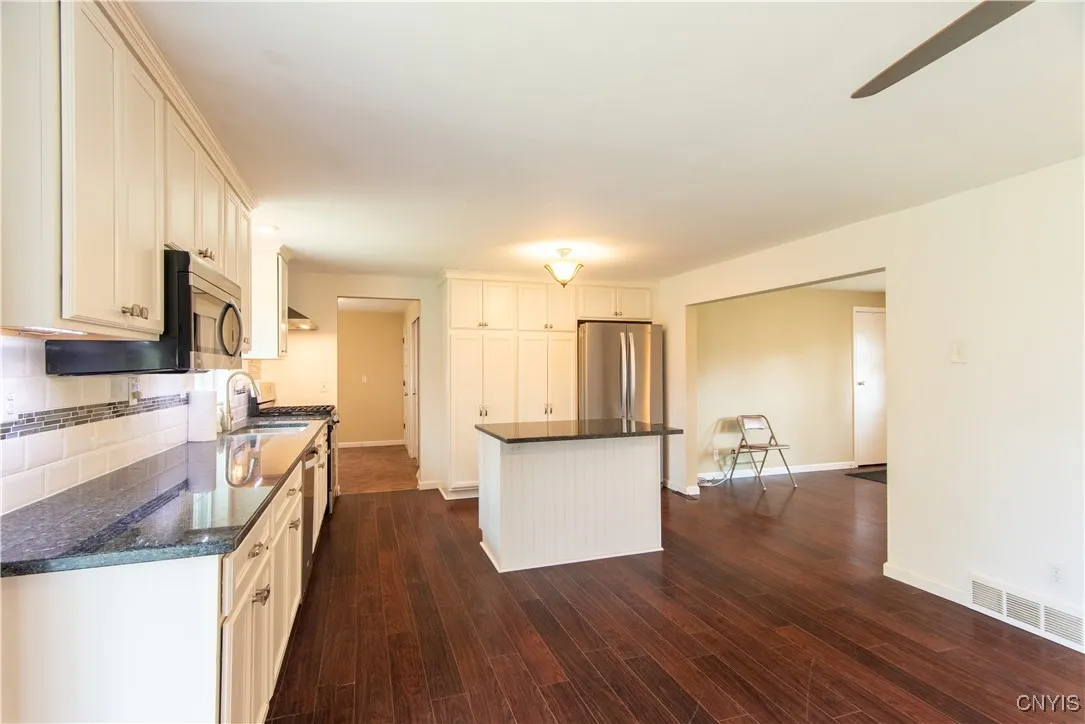 326 Shaver Avenue, Clay, New York 13212, Clay, New York 13212, 3 Bedrooms Bedrooms, 5 Rooms Rooms,1 BathroomBathrooms,Residential,For Sale,326 Shaver Avenue, Clay, New York 13212,0,S1649147