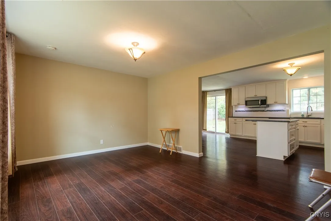 326 Shaver Avenue, Clay, New York 13212, Clay, New York 13212, 3 Bedrooms Bedrooms, 5 Rooms Rooms,1 BathroomBathrooms,Residential,For Sale,326 Shaver Avenue, Clay, New York 13212,0,S1649147