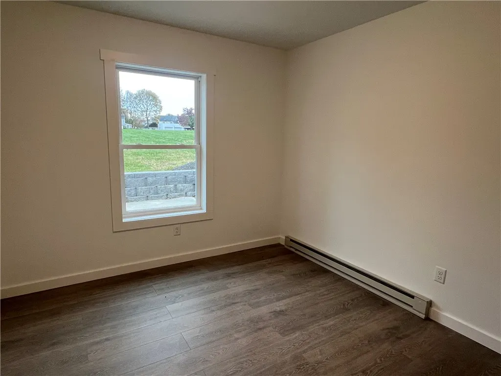 120 Cottage Street B, Auburn, New York 13021, Auburn, New York 13021, 2 Bedrooms Bedrooms, 5 Rooms Rooms,1 BathroomBathrooms,Residential,For Sale,120 Cottage Street B, Auburn, New York 13021,0,R1649620