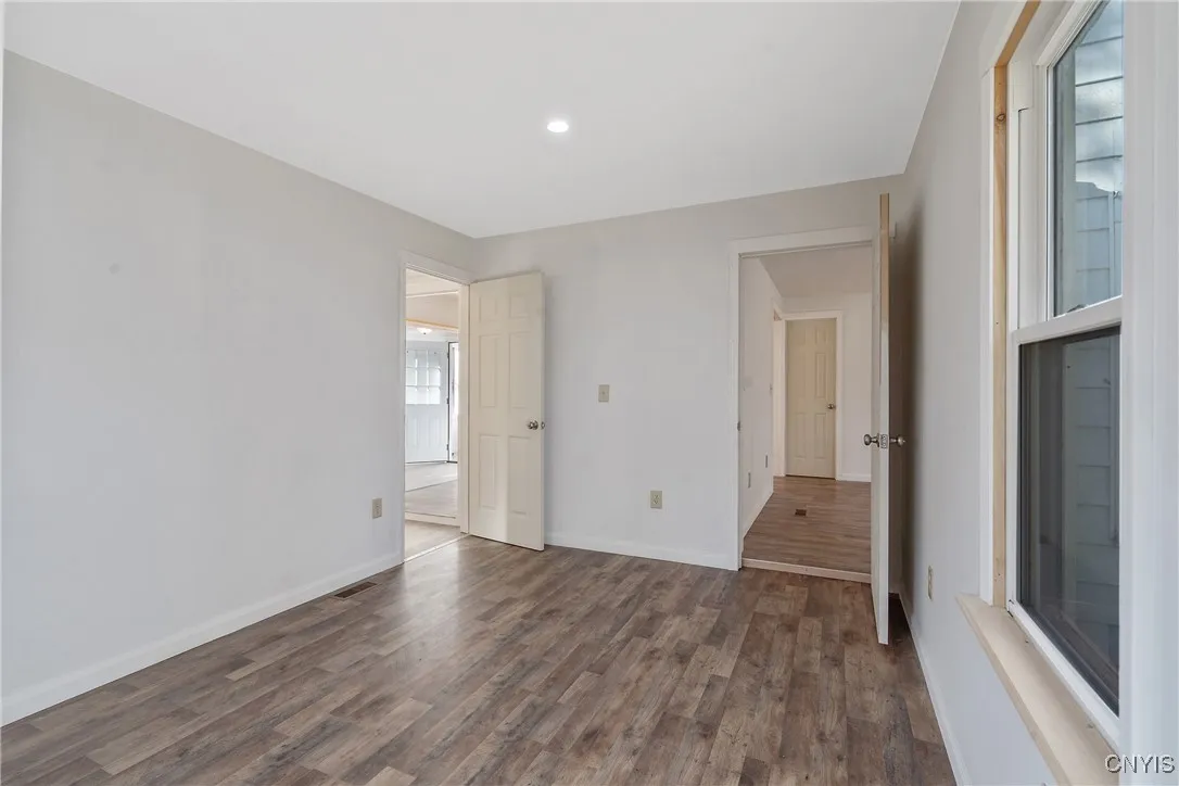 4 Maple Avenue, Lenox, New York 13032, Lenox, New York 13032, 3 Bedrooms Bedrooms, 8 Rooms Rooms,2 BathroomsBathrooms,Residential,For Sale,4 Maple Avenue, Lenox, New York 13032,0,S1649151