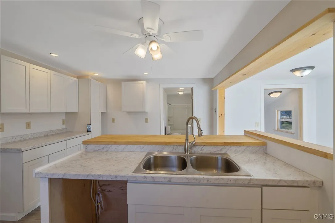 4 Maple Avenue, Lenox, New York 13032, Lenox, New York 13032, 3 Bedrooms Bedrooms, 8 Rooms Rooms,2 BathroomsBathrooms,Residential,For Sale,4 Maple Avenue, Lenox, New York 13032,0,S1649151