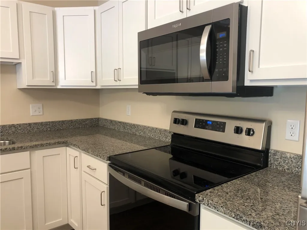 224 Chapel Street, Manlius, New York 13066, Manlius, New York 13066, 2 Bedrooms Bedrooms, 5 Rooms Rooms,1 BathroomBathrooms,Residential Lease,For Rent,224 Chapel Street, Manlius, New York 13066,0,S1649624