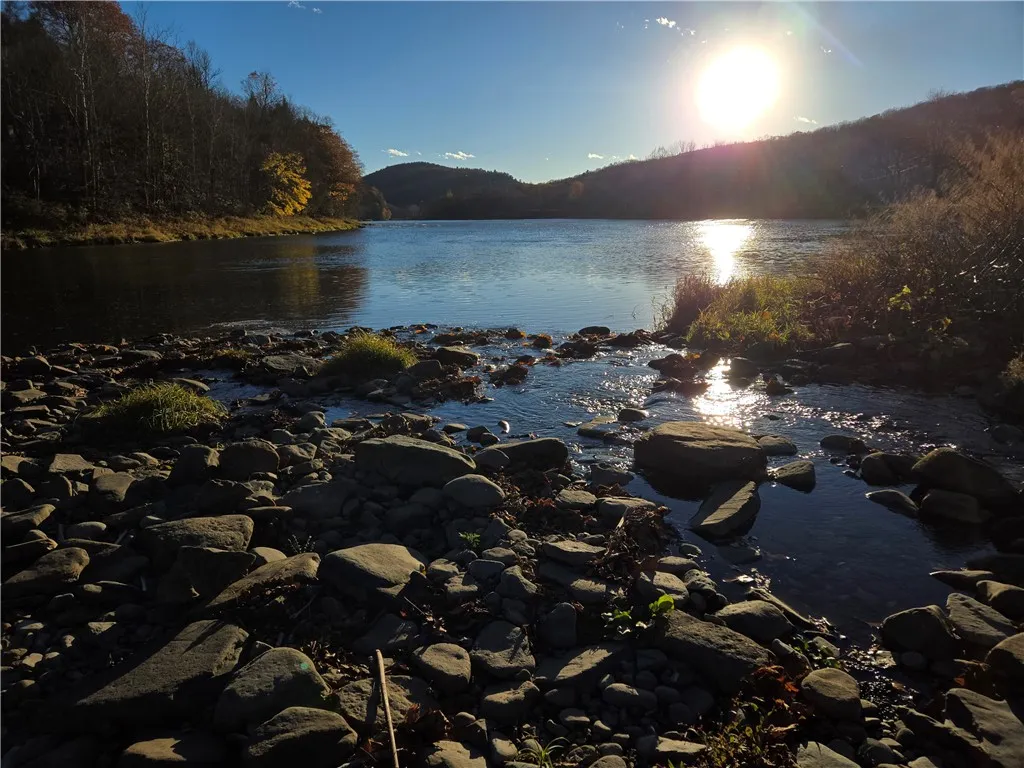 2970 Lordville Road, Hancock, New York 13783, Hancock, New York 13783, 2 Bedrooms Bedrooms, 4 Rooms Rooms,1 BathroomBathrooms,Residential,For Sale,2970 Lordville Road, Hancock, New York 13783,0,R1648056