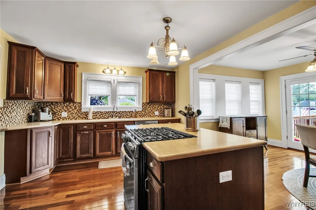 7196 Ward Road, Wheatfield, New York 14120, Wheatfield, New York 14120, 3 Bedrooms Bedrooms, 10 Rooms Rooms,1 BathroomBathrooms,Residential,For Sale,7196 Ward Road, Wheatfield, New York 14120,0,B1649597