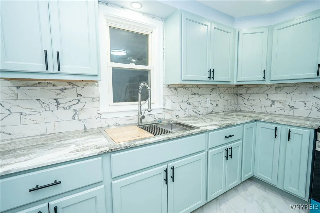 42 Carol Drive, Cheektowaga, New York 14215, Cheektowaga, New York 14215, 3 Bedrooms Bedrooms, 6 Rooms Rooms,1 BathroomBathrooms,Residential,For Sale,42 Carol Drive, Cheektowaga, New York 14215,0,B1649453