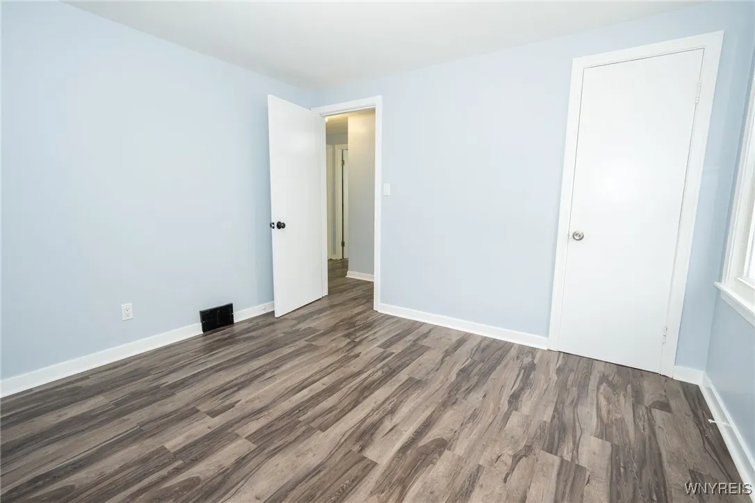 42 Carol Drive, Cheektowaga, New York 14215, Cheektowaga, New York 14215, 3 Bedrooms Bedrooms, 6 Rooms Rooms,1 BathroomBathrooms,Residential,For Sale,42 Carol Drive, Cheektowaga, New York 14215,0,B1649453