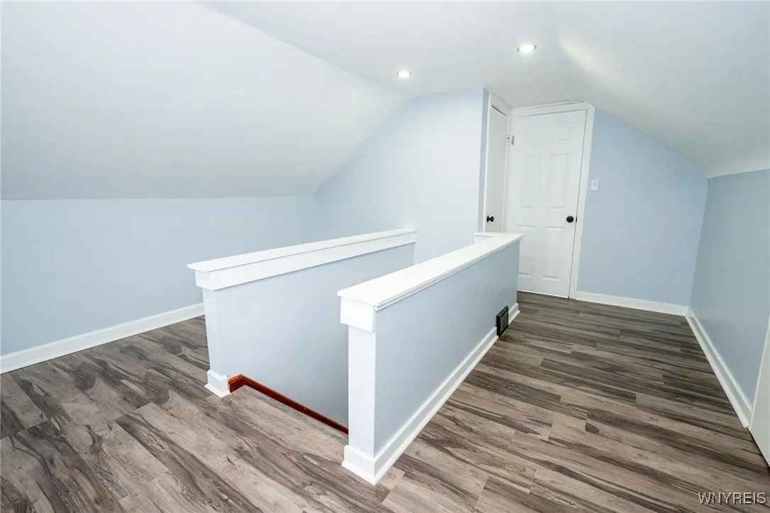 42 Carol Drive, Cheektowaga, New York 14215, Cheektowaga, New York 14215, 3 Bedrooms Bedrooms, 6 Rooms Rooms,1 BathroomBathrooms,Residential,For Sale,42 Carol Drive, Cheektowaga, New York 14215,0,B1649453