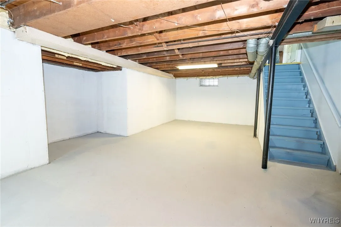 42 Carol Drive, Cheektowaga, New York 14215, Cheektowaga, New York 14215, 3 Bedrooms Bedrooms, 6 Rooms Rooms,1 BathroomBathrooms,Residential,For Sale,42 Carol Drive, Cheektowaga, New York 14215,0,B1649453