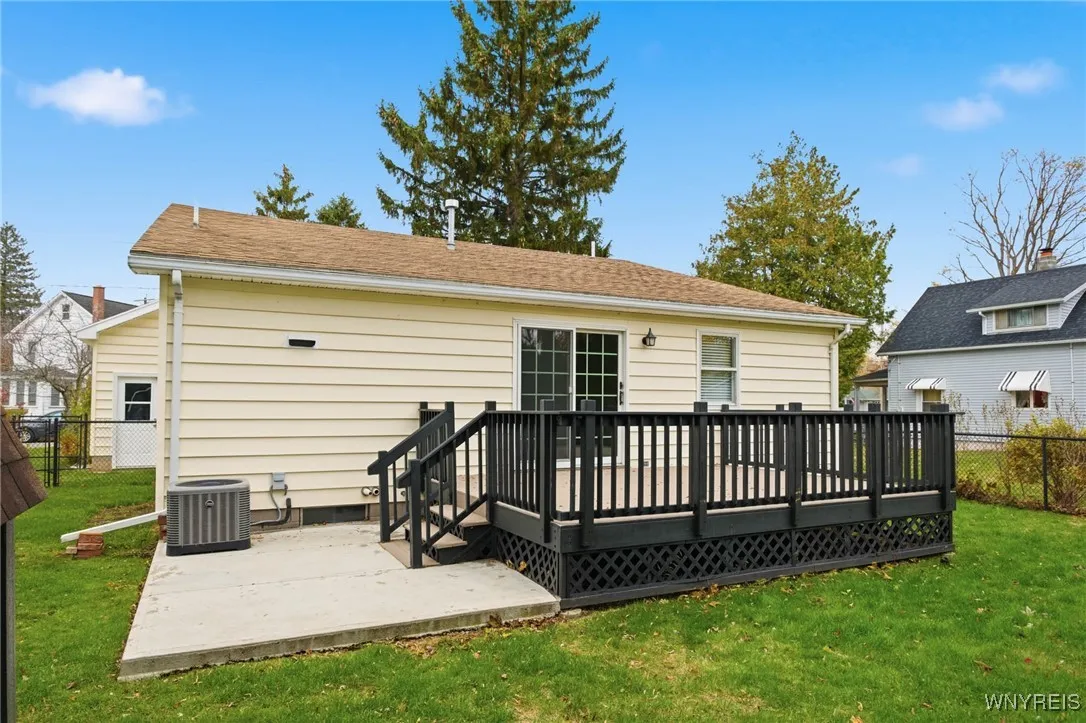 6 Garfield Avenue, Batavia City, New York 14020, Batavia City, New York 14020, 2 Bedrooms Bedrooms, 6 Rooms Rooms,3 BathroomsBathrooms,Residential,For Sale,6 Garfield Avenue, Batavia City, New York 14020,0,B1649075