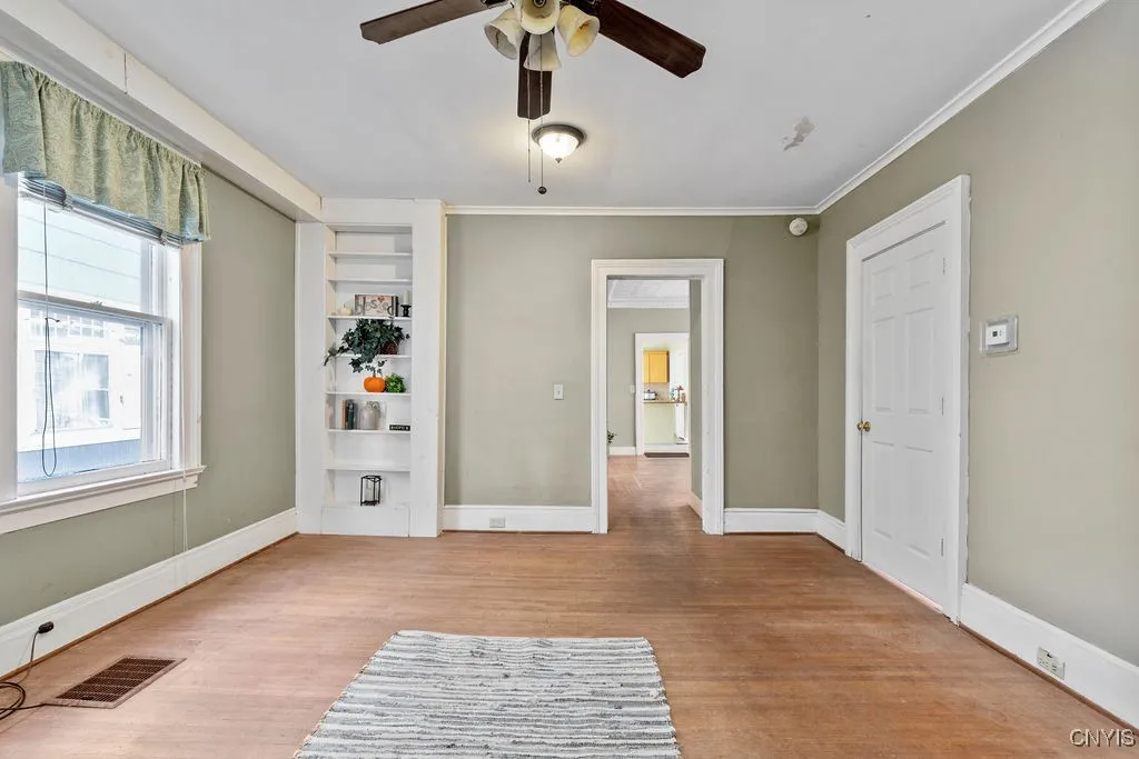 148 West 7th Street, Oswego, New York 13126, Oswego, New York 13126, 6 Bedrooms Bedrooms, 11 Rooms Rooms,2 BathroomsBathrooms,Residential,For Sale,148 West 7th Street, Oswego, New York 13126,0,S1648769