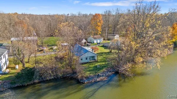 1070 Lynch Road, Van Buren, New York 13027, Van Buren, New York 13027, 3 Bedrooms Bedrooms, 7 Rooms Rooms,1 BathroomBathrooms,Residential,For Sale,1070 Lynch Road, Van Buren, New York 13027,0,S1649167