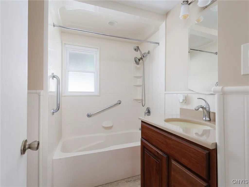 324 Butterfield Avenue, Watertown City, New York 1, Watertown City, New York 13601, 4 Bedrooms Bedrooms, 6 Rooms Rooms,1 BathroomBathrooms,Residential,For Sale,324 Butterfield Avenue, Watertown City, New York 1,0,S1648895