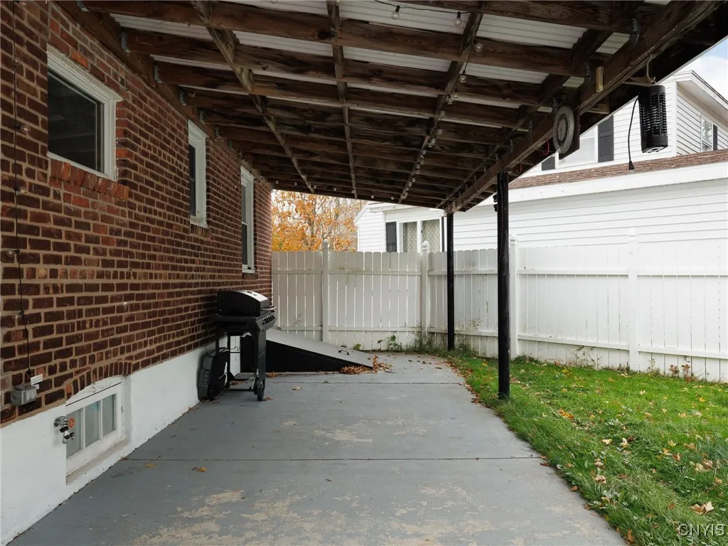 324 Butterfield Avenue, Watertown City, New York 1, Watertown City, New York 13601, 4 Bedrooms Bedrooms, 6 Rooms Rooms,1 BathroomBathrooms,Residential,For Sale,324 Butterfield Avenue, Watertown City, New York 1,0,S1648895