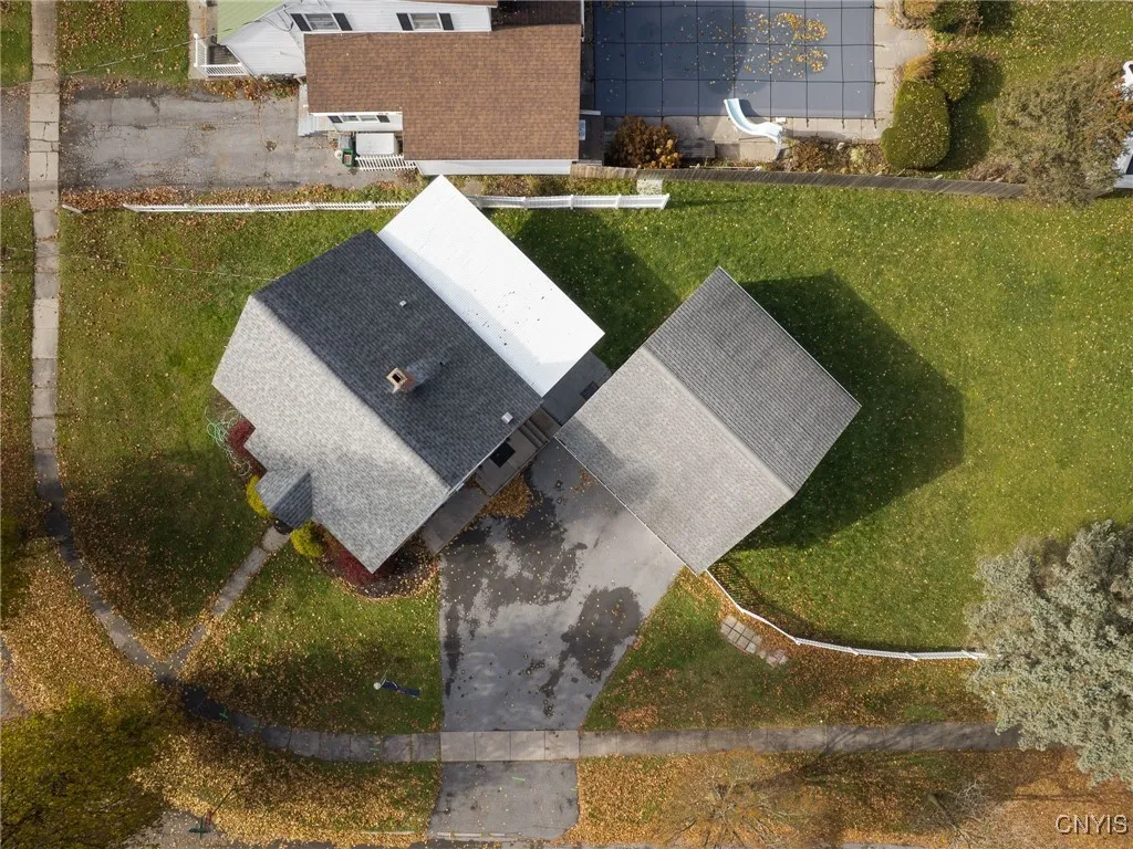 324 Butterfield Avenue, Watertown City, New York 1, Watertown City, New York 13601, 4 Bedrooms Bedrooms, 6 Rooms Rooms,1 BathroomBathrooms,Residential,For Sale,324 Butterfield Avenue, Watertown City, New York 1,0,S1648895