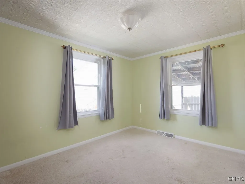 324 Butterfield Avenue, Watertown City, New York 1, Watertown City, New York 13601, 4 Bedrooms Bedrooms, 6 Rooms Rooms,1 BathroomBathrooms,Residential,For Sale,324 Butterfield Avenue, Watertown City, New York 1,0,S1648895