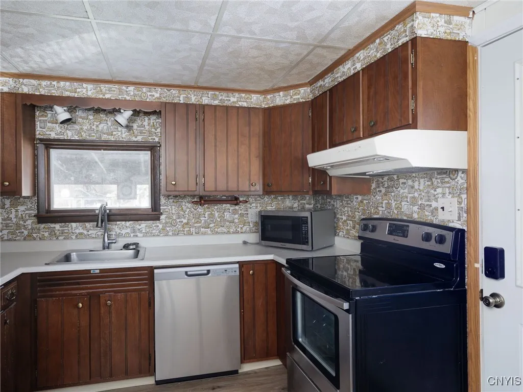 324 Butterfield Avenue, Watertown City, New York 1, Watertown City, New York 13601, 4 Bedrooms Bedrooms, 6 Rooms Rooms,1 BathroomBathrooms,Residential,For Sale,324 Butterfield Avenue, Watertown City, New York 1,0,S1648895