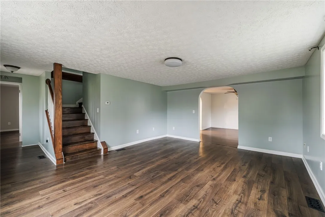2962 Colby Street, Sweden, New York 14420, Sweden, New York 14420, 4 Bedrooms Bedrooms, 9 Rooms Rooms,2 BathroomsBathrooms,Residential,For Sale,2962 Colby Street, Sweden, New York 14420,0,R1649445