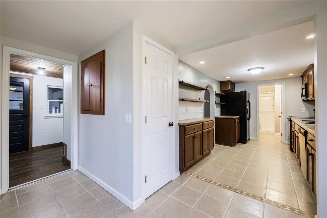 2962 Colby Street, Sweden, New York 14420, Sweden, New York 14420, 4 Bedrooms Bedrooms, 9 Rooms Rooms,2 BathroomsBathrooms,Residential,For Sale,2962 Colby Street, Sweden, New York 14420,0,R1649445