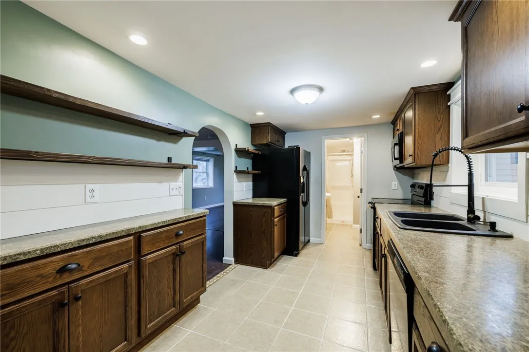 2962 Colby Street, Sweden, New York 14420, Sweden, New York 14420, 4 Bedrooms Bedrooms, 9 Rooms Rooms,2 BathroomsBathrooms,Residential,For Sale,2962 Colby Street, Sweden, New York 14420,0,R1649445