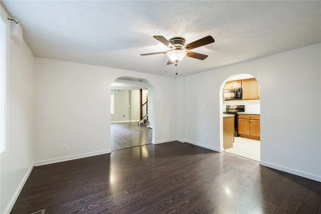 2962 Colby Street, Sweden, New York 14420, Sweden, New York 14420, 4 Bedrooms Bedrooms, 9 Rooms Rooms,2 BathroomsBathrooms,Residential,For Sale,2962 Colby Street, Sweden, New York 14420,0,R1649445